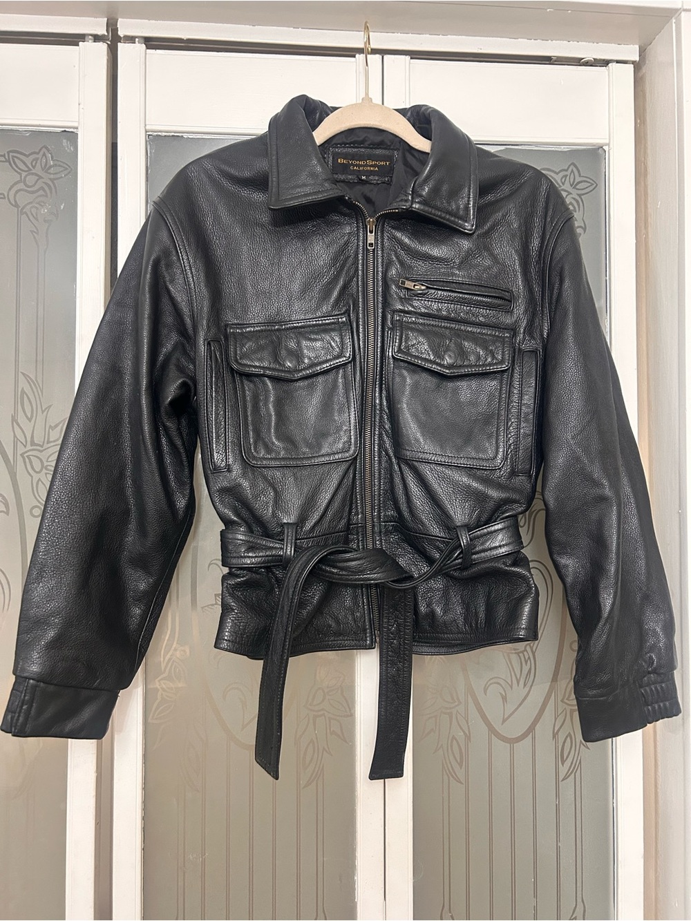 Vintage Beyond Sport California Black Leather Belted Jacket Medium women’s